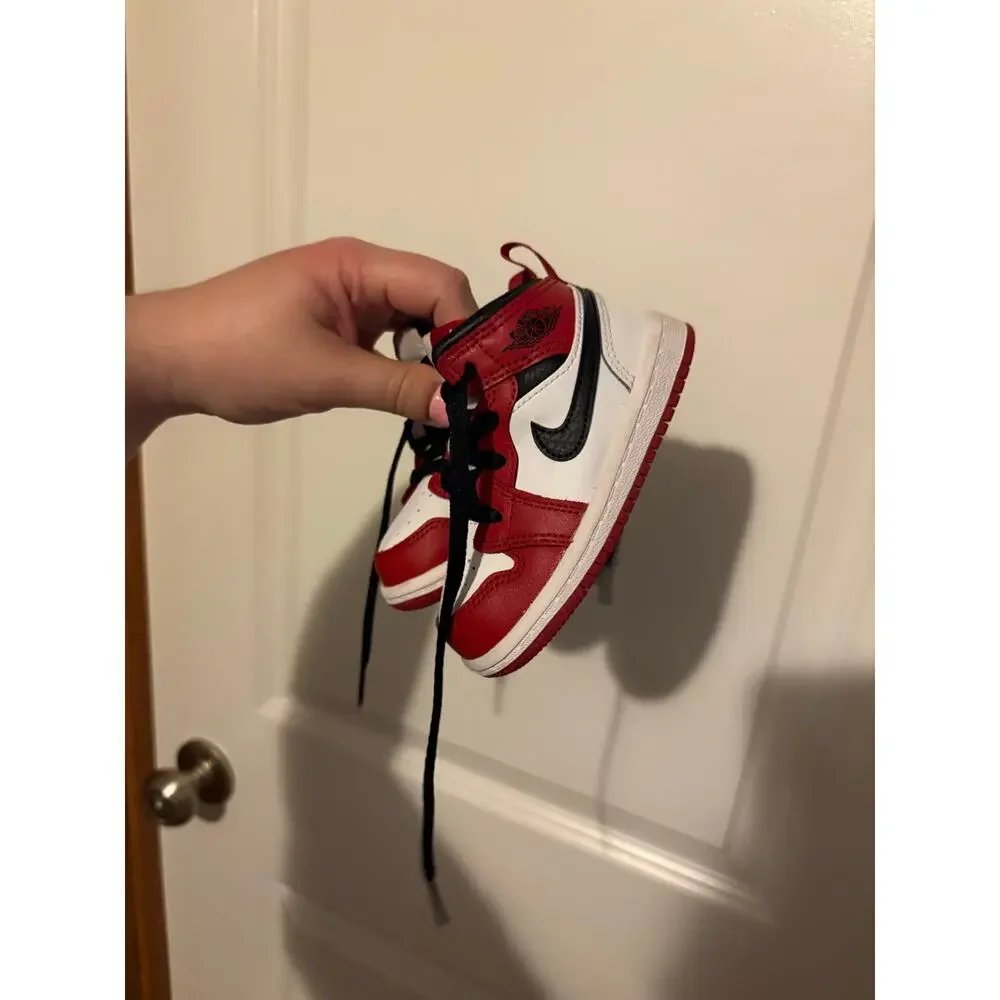 Jordan 1 Mid Infant/Toddler Shoes Size 5C